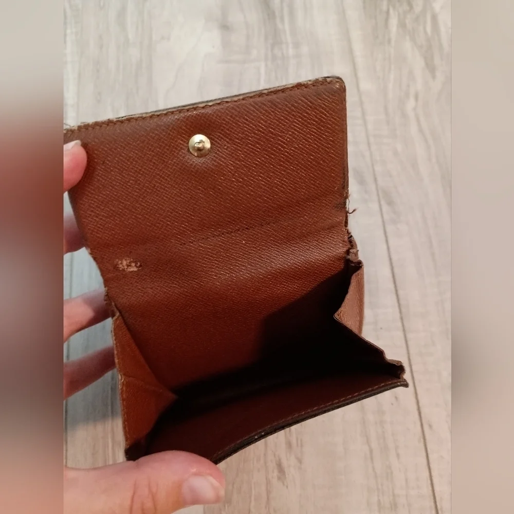 Authentic Louis Vuitton Monogram Portefeiulle Elise Trifold Wallet
